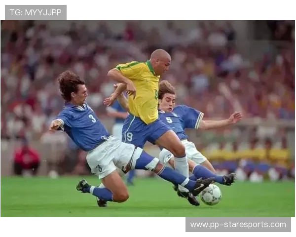 三大足球巨星与舞蹈的奇妙邂逅谁能在舞台上征服全场