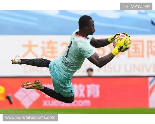 加纳足球队有哪些知名球星他们在国际赛场的表现如何